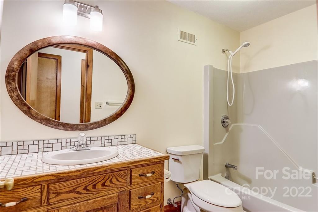 473 Emmas Grove Road Fletcher, NC 28732 - Photo 10 of 23 Gallery Image 10
