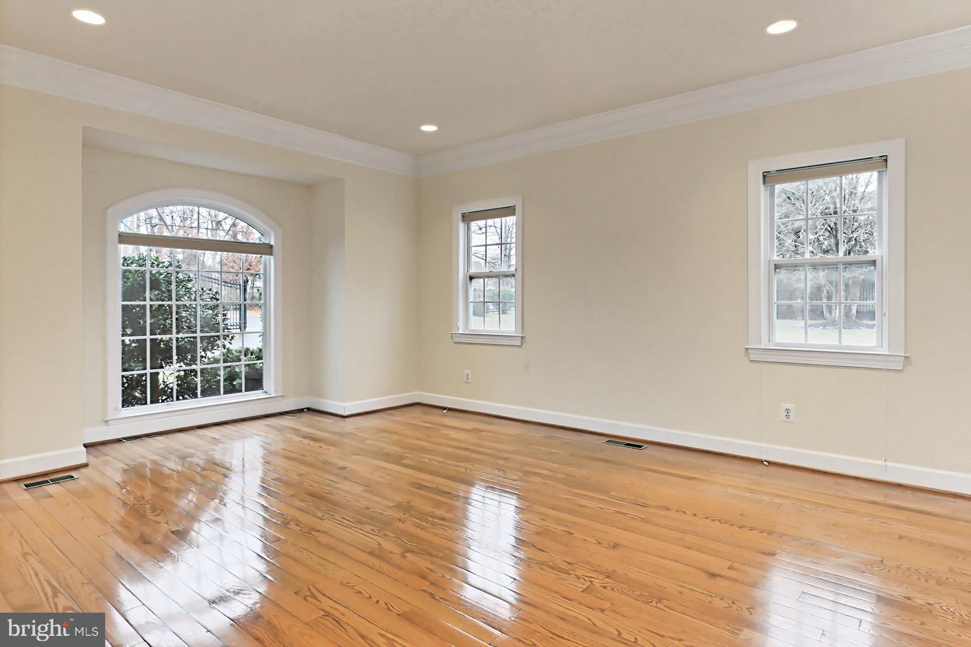 13233 Moore Road Clifton, VA 20124 - Photo 17 of 80 Gallery Image 17