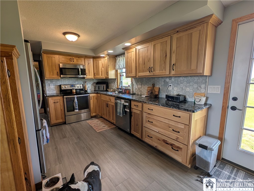 13400 Parker Road Holland, NY 14080 - Photo 5 of 37