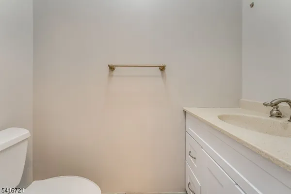 $399,000 | 107 Franklin Court, Flemington, NJ 08822