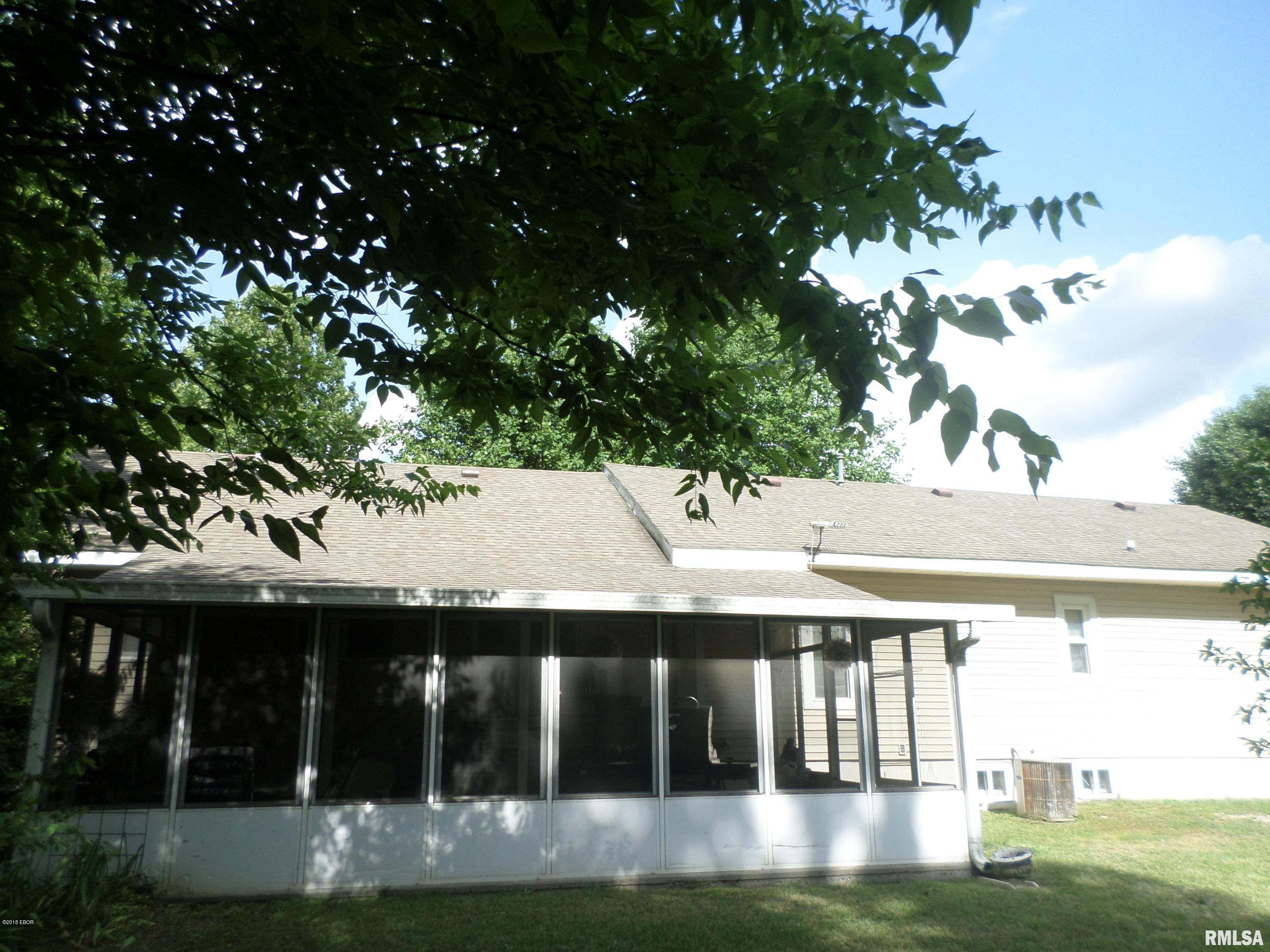501 Patton Street Valier, IL 62891 - Photo 15 of 50 Gallery Image 15