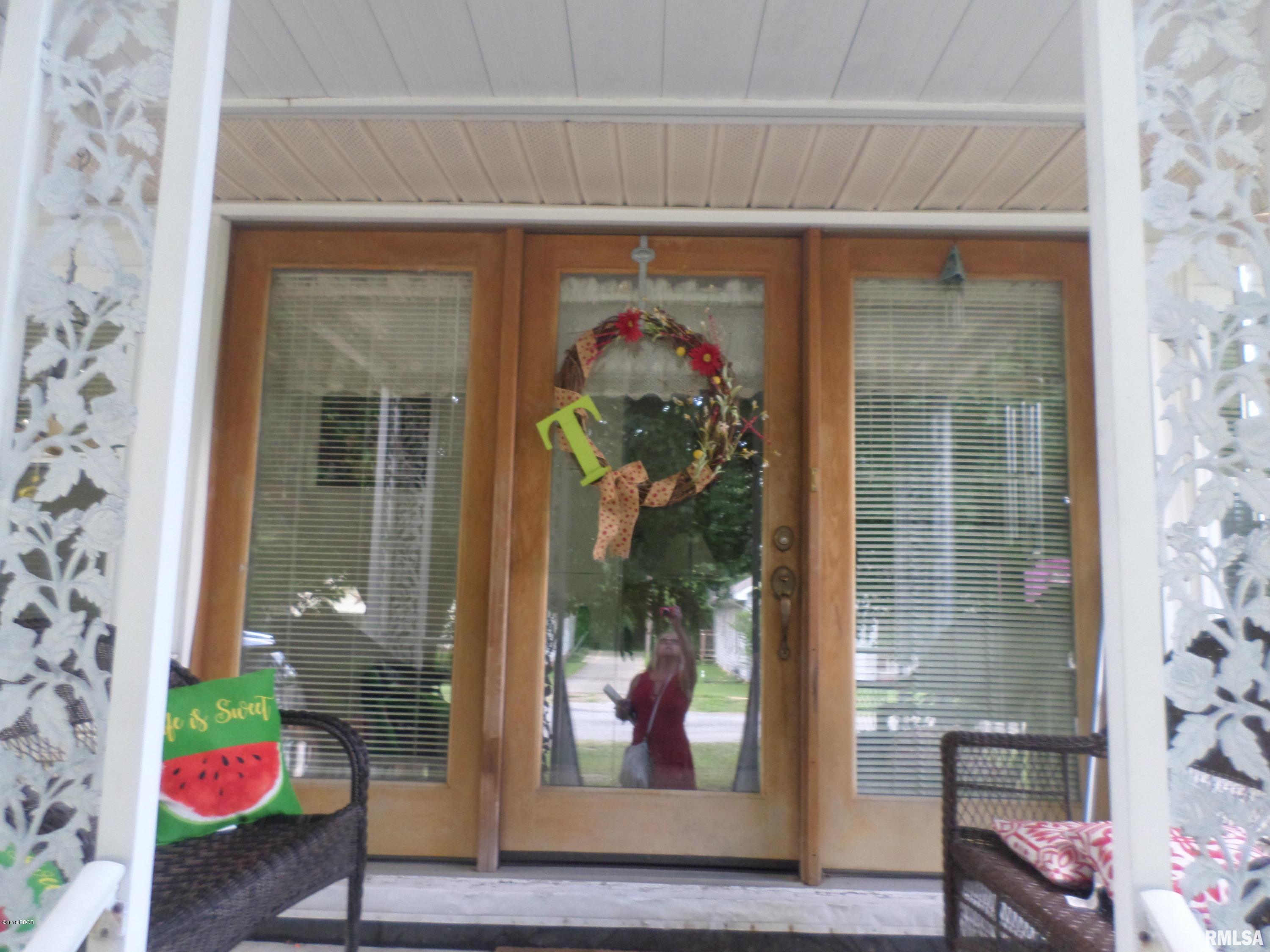 501 Patton Street Valier, IL 62891 - Photo 3 of 50 Gallery Image 3