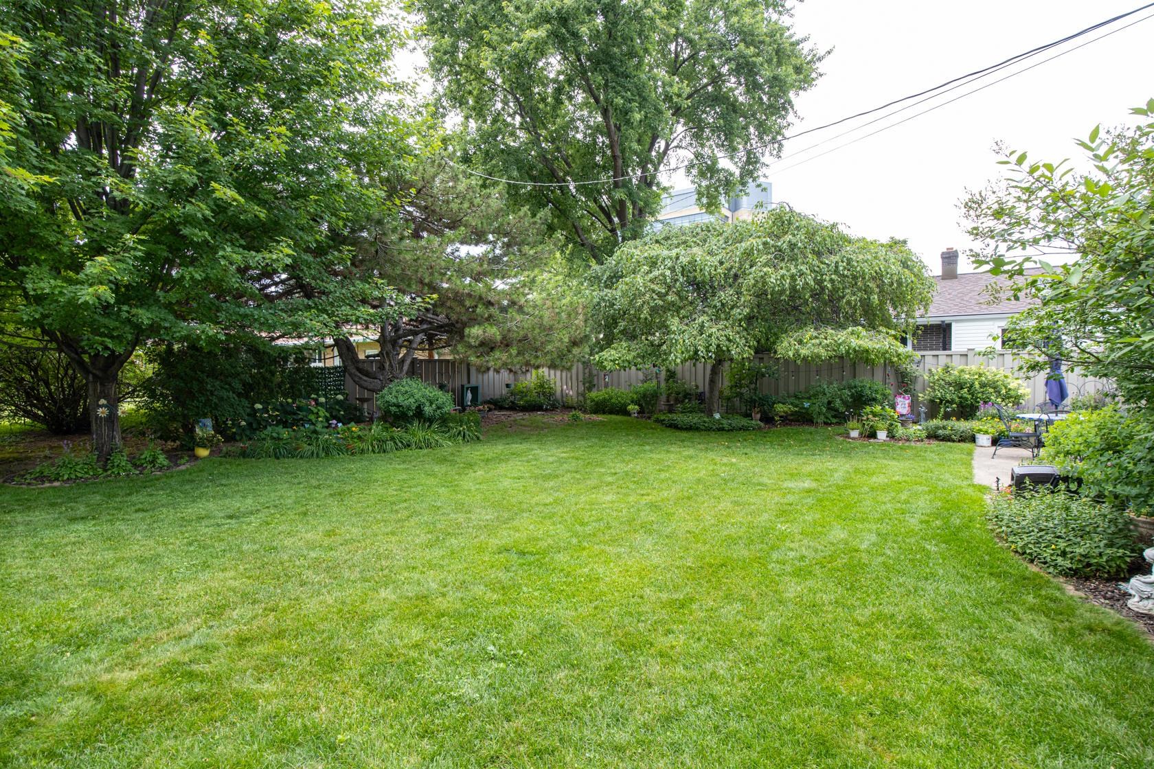 1715 North Viola Street Appleton, WI 54911 - Photo 39 of 44