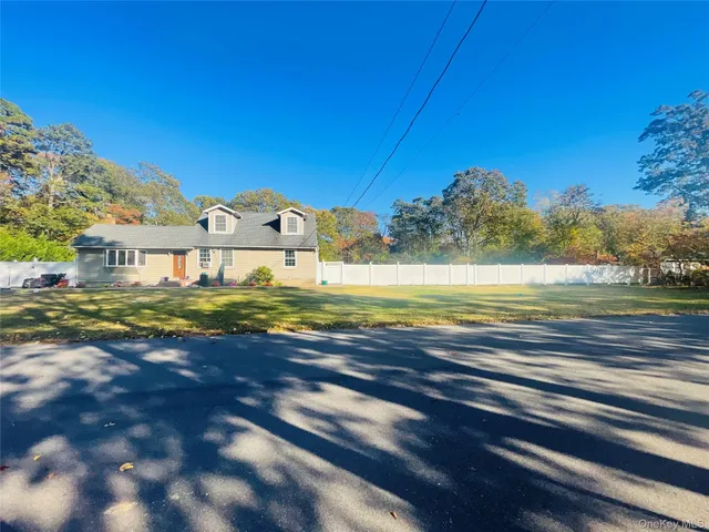 $799,000 | 362 Avondale Drive, Shirley, NY 11967