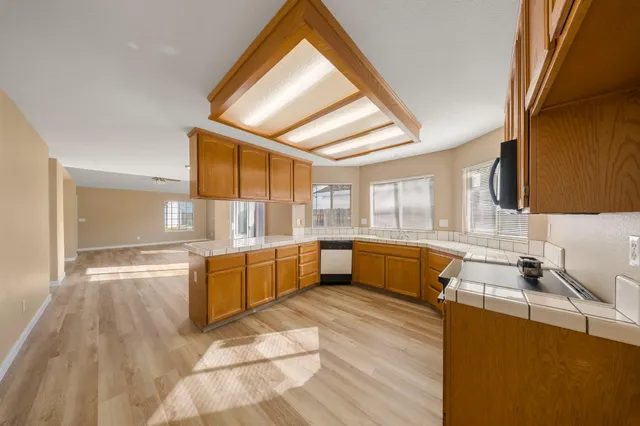 $300,000 | 2644 Parkway, Ceres, CA 95307