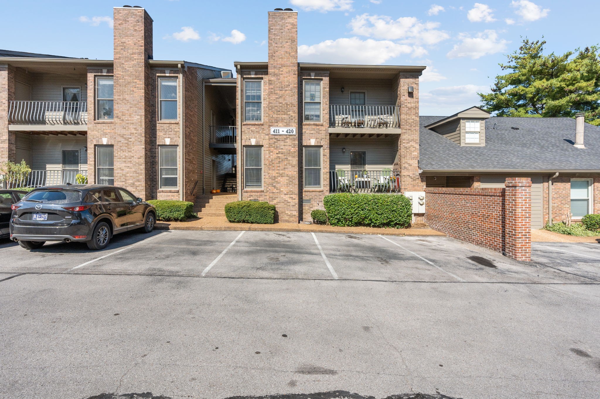 414 Sloan Road Nashville, TN 37209 - Photo 16 of 16 a view of a car parked in front of a building