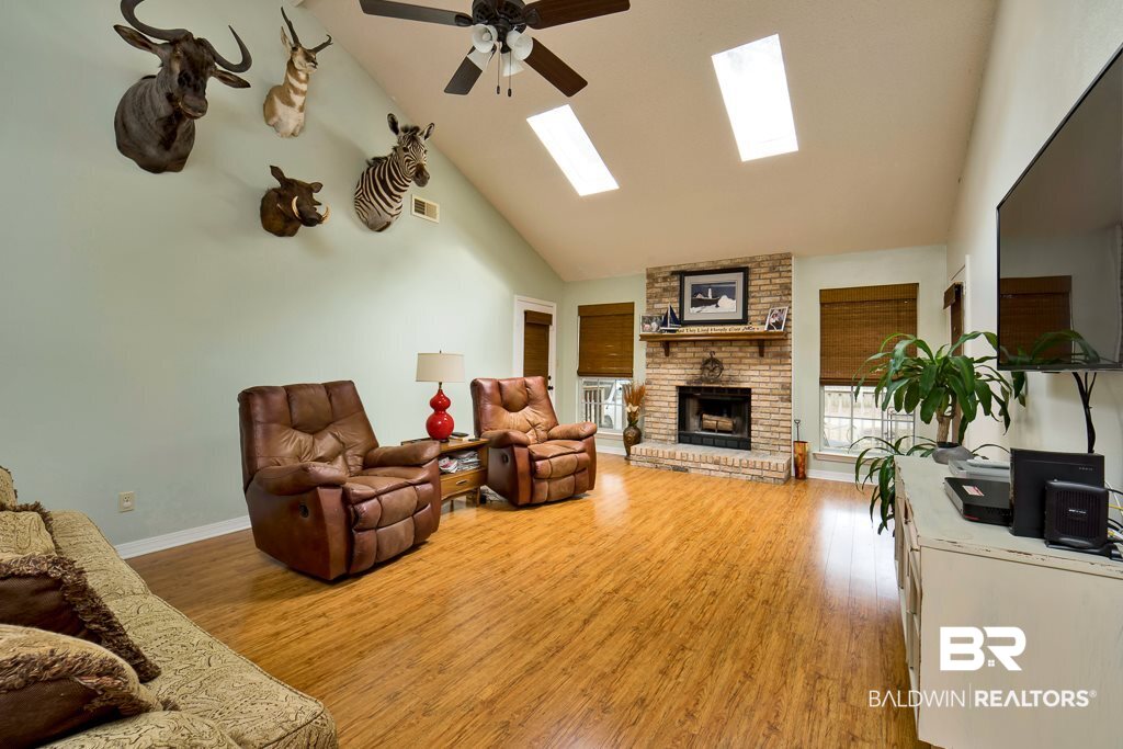 115 Wild Oak Drive Daphne, AL 36526 - Photo 5 of 22 great room