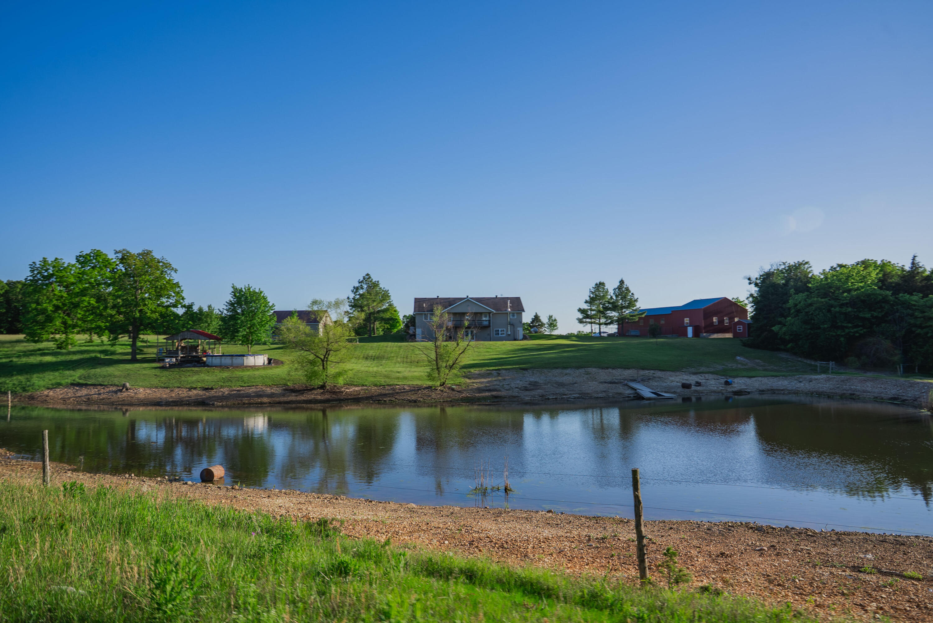 450 East 375th Road Dunnegan, MO 65640 - Photo 4 of 108 IMG_