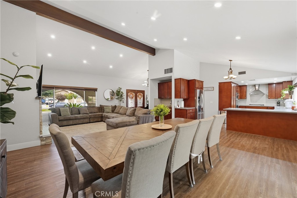 5892 North Sycamore Avenue Rialto, CA 92377 - Photo 12 of 34