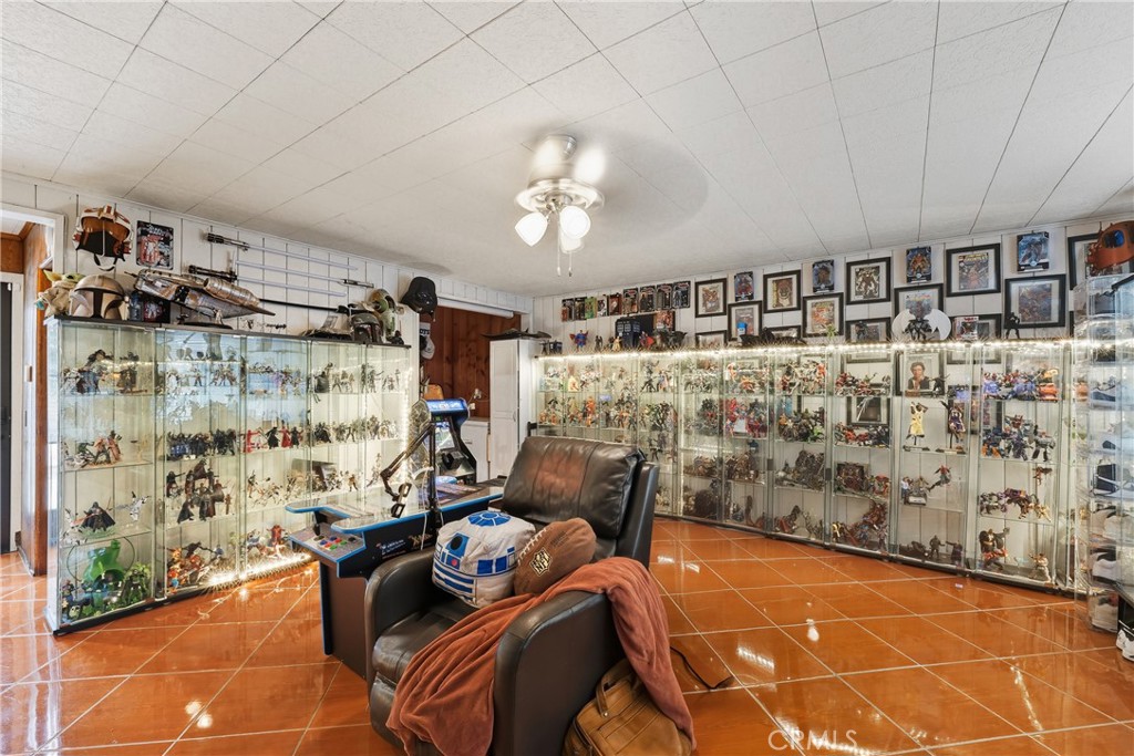 5892 North Sycamore Avenue Rialto, CA 92377 - Photo 26 of 34