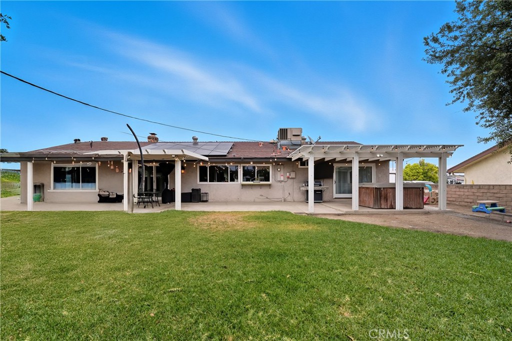 5892 North Sycamore Avenue Rialto, CA 92377 - Photo 28 of 34