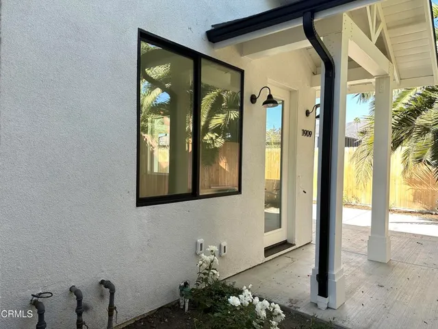 $2,600 | 1909 Ocean Avenue, Ventura, CA 93001
