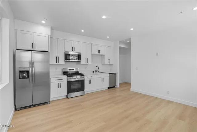 $2,600 | 1909 Ocean Avenue, Ventura, CA 93001