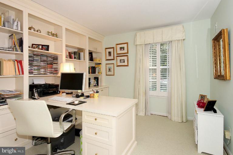 5103 Sangamore Road Bethesda, MD 20816 - Photo 12 of 25 Office