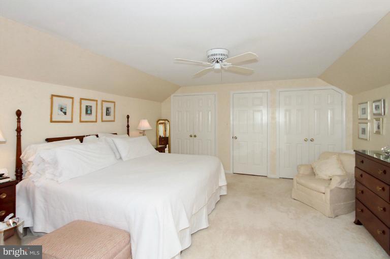 5103 Sangamore Road Bethesda, MD 20816 - Photo 18 of 25 Bedroom (Master)