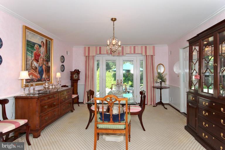 5103 Sangamore Road Bethesda, MD 20816 - Photo 20 of 25 Dining Room