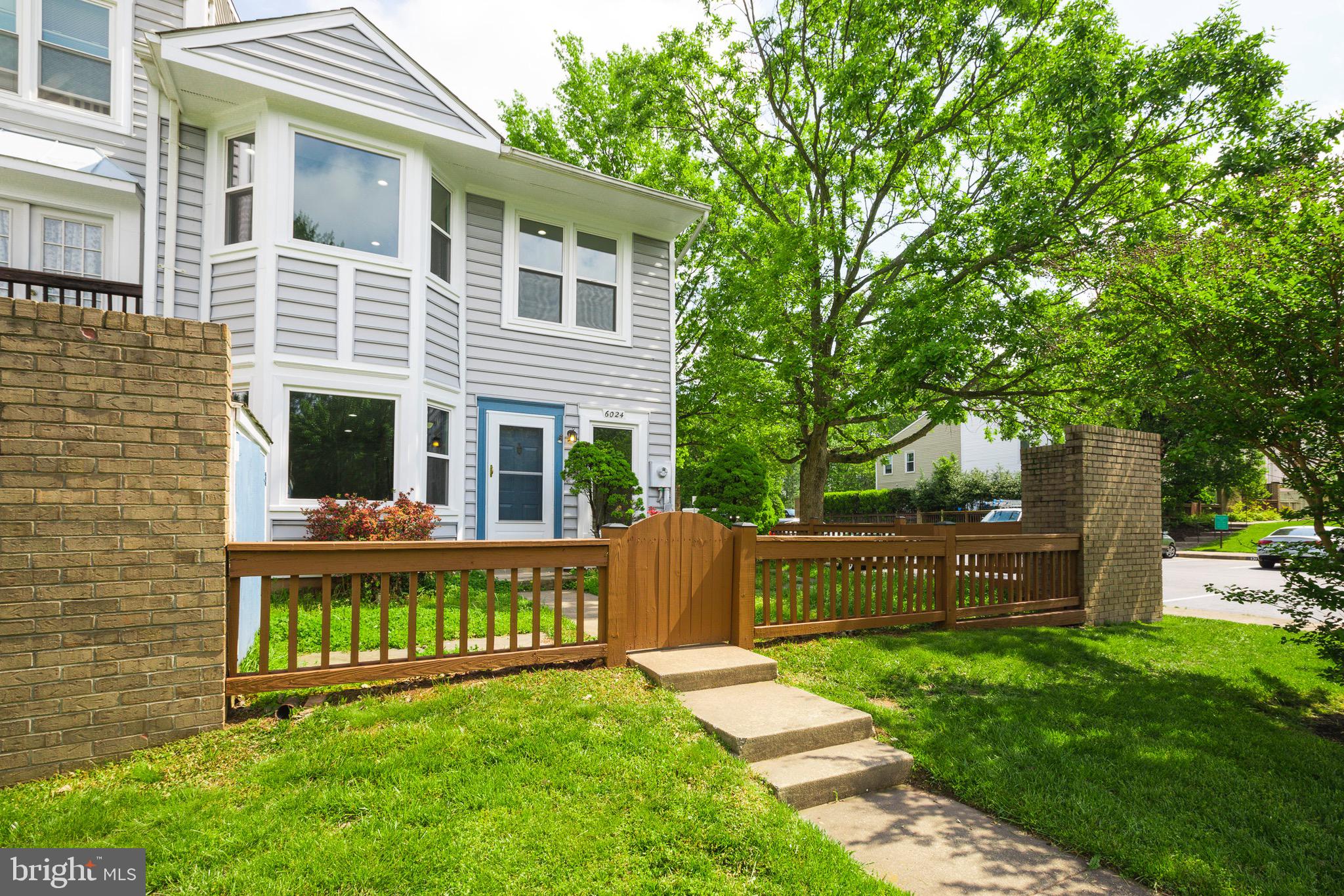 6024 Sunset Ridge Court Centreville, VA 20121 - Photo 2 of 20 Gallery Image 2
