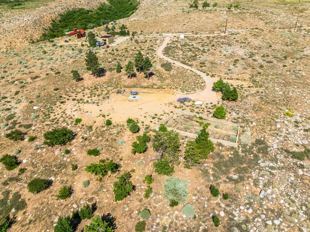 $695,000 | 507 Willow Road, Unit 10, Bishop, CA 93514