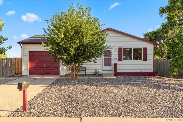$348,900 | 542 East 25th St Road, Greeley, CO 80631
