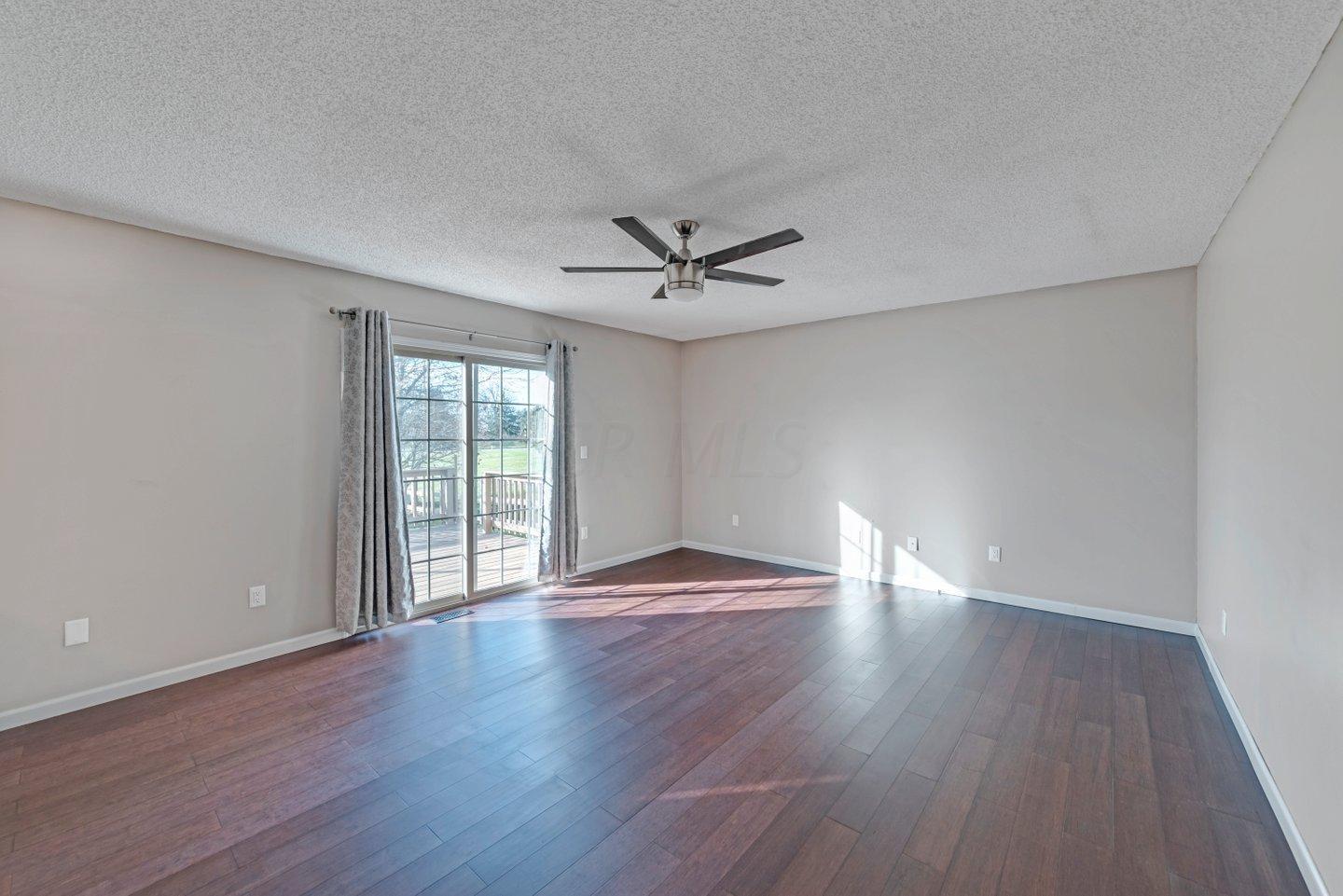 5545 Spring Hill Road Grove City, OH 43123 - Photo 3 of 27 Gallery Image 3