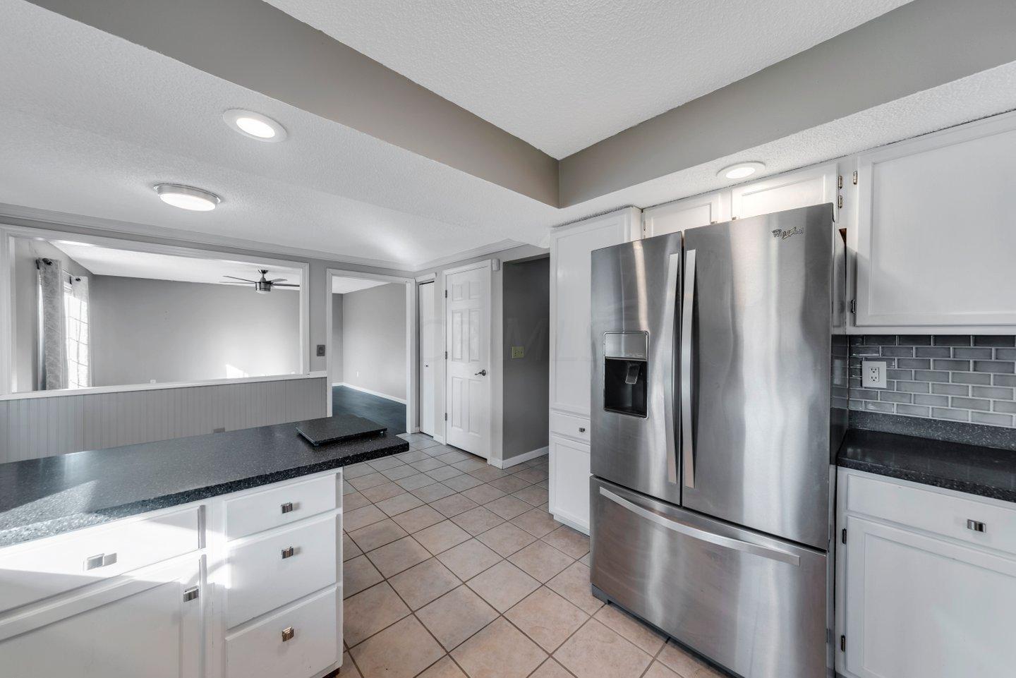 5545 Spring Hill Road Grove City, OH 43123 - Photo 7 of 27 Gallery Image 7