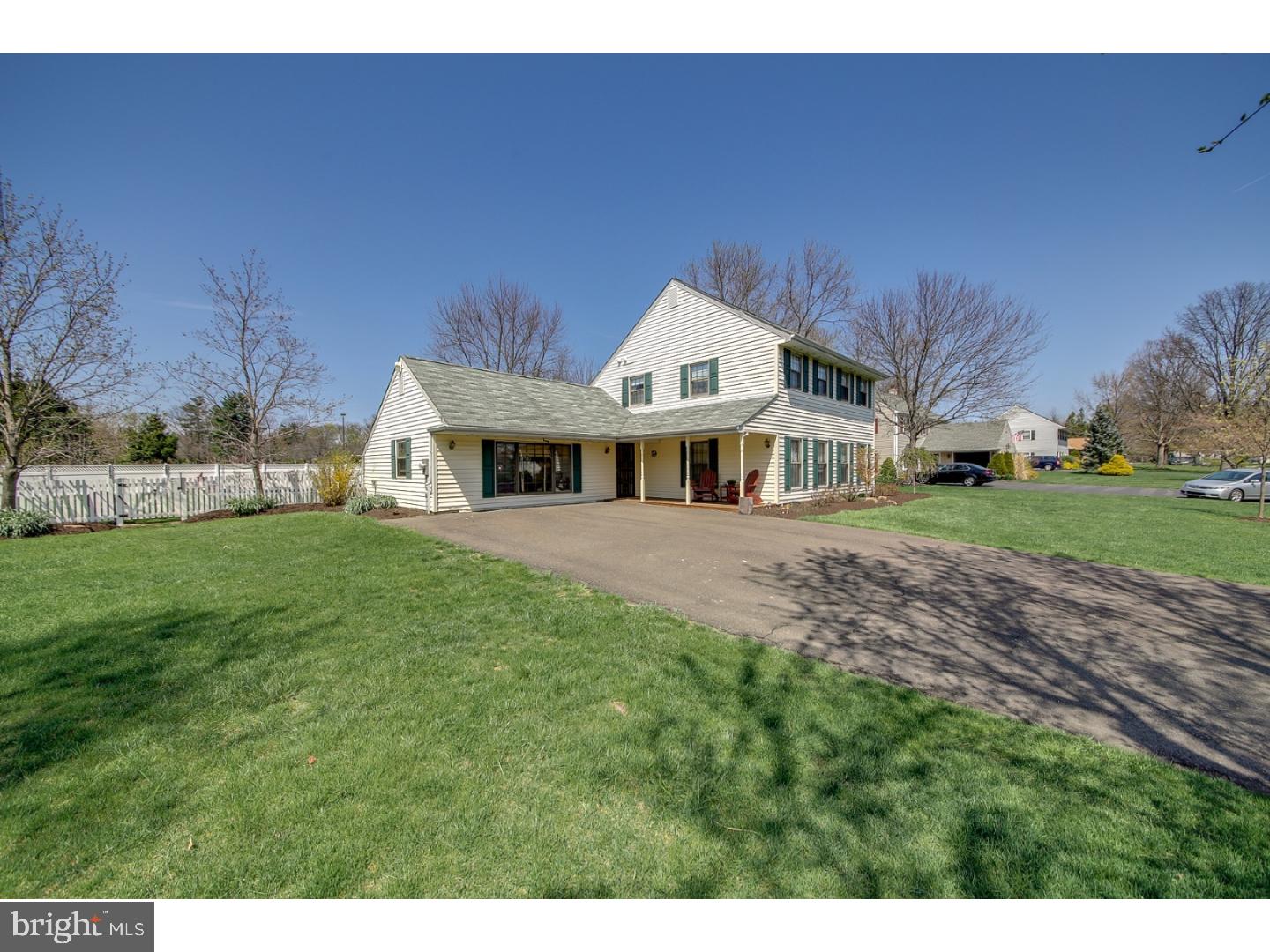 590 Lamplighter Road Horsham, PA 19044 - Photo 2 of 25 Exterior Front
