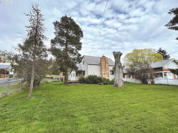 $175,000 | 220 August Street, Heppner, OR 97836