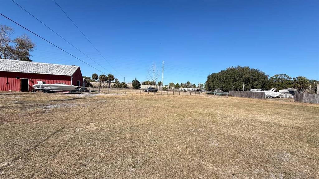 445 State Rte 415 Osteen, FL 32764 - Photo 21 of 25