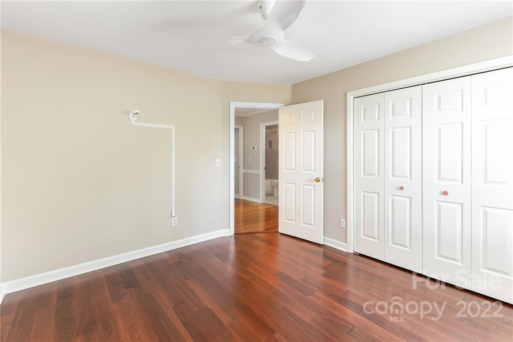 7016 Rothmore View Court Charlotte, NC 28215 - Photo 21 of 31 Gallery Image 21