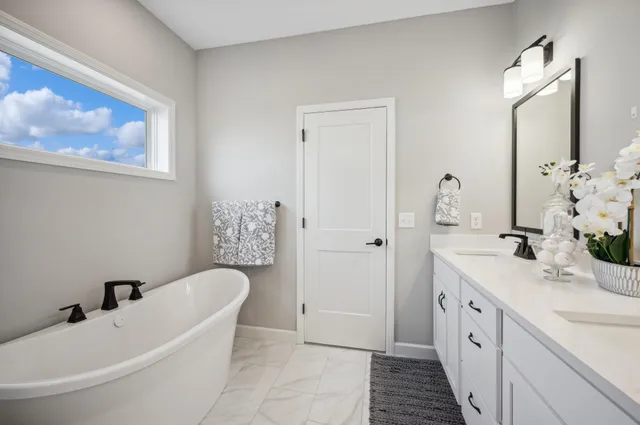 $499,900 | 1419 Woods Road Northeast, Isanti, MN 55040