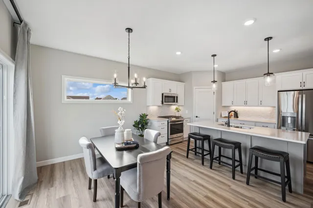 $499,900 | 1419 Woods Road Northeast, Isanti, MN 55040