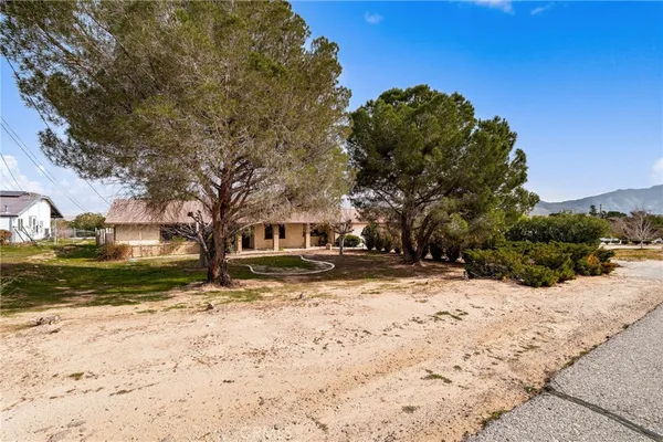 $409,000 | 7659 Arcadia Avenue, Hesperia, CA 92345