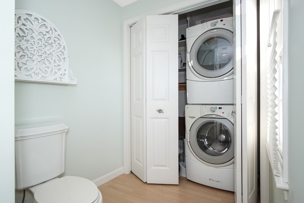 77 Circuit Avenue Wareham, MA 02571 - Photo 29 of 39 a utility room with dryer and washer
