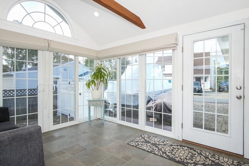 77 Circuit Avenue Wareham, MA 02571 - Photo 31 of 39