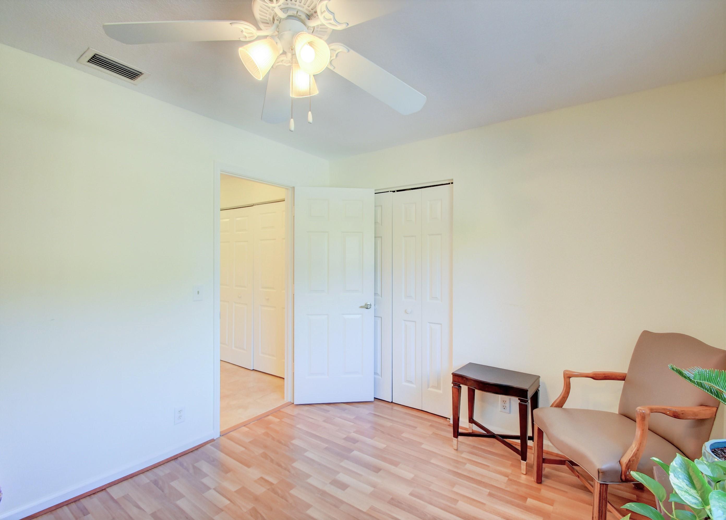 5521 Coach House Circle, Unit F Boca Raton, FL 33486 - Photo 15 of 19 2nd Bedroom 2