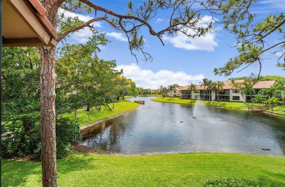 5521 Coach House Circle, Unit F Boca Raton, FL 33486 - Photo 3 of 19 Lake View