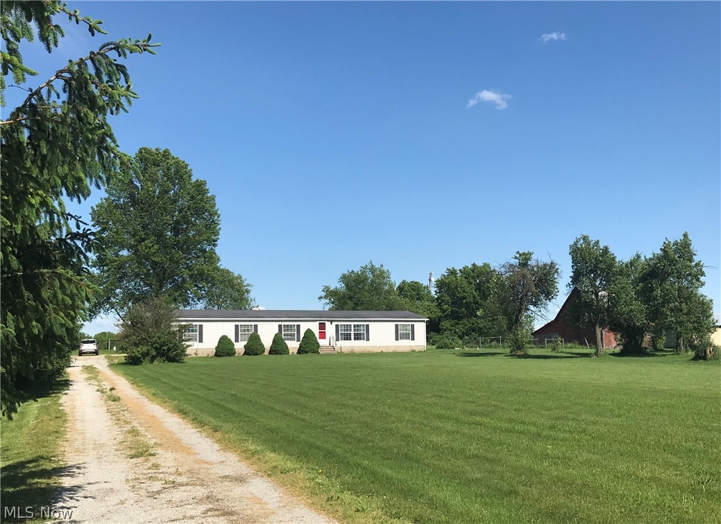 8868 Nichols Road Windham, OH 44288 - Photo 2 of 22 Gallery Image 2