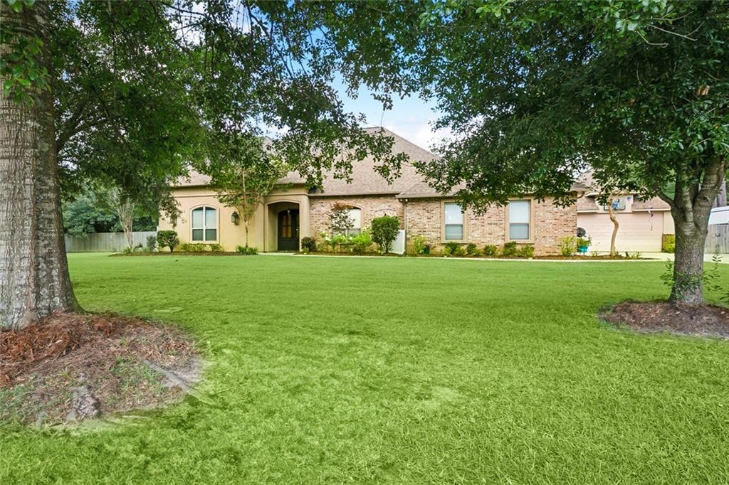 357 Perrilloux Road Madisonville, LA 70447 - Photo 2 of 34 Gallery Image 2