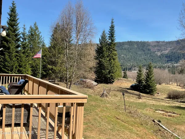 $850,000 | 90-111 Christmas Lane, Naples, ID 83847