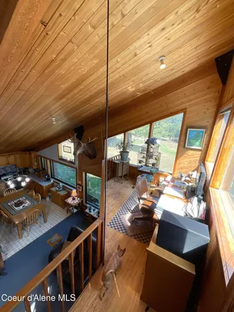 $850,000 | 90-111 Christmas Lane, Naples, ID 83847