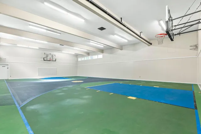 $635,000 | 310 Tradewinds Drive, Unit 8, San Jose, CA 95123