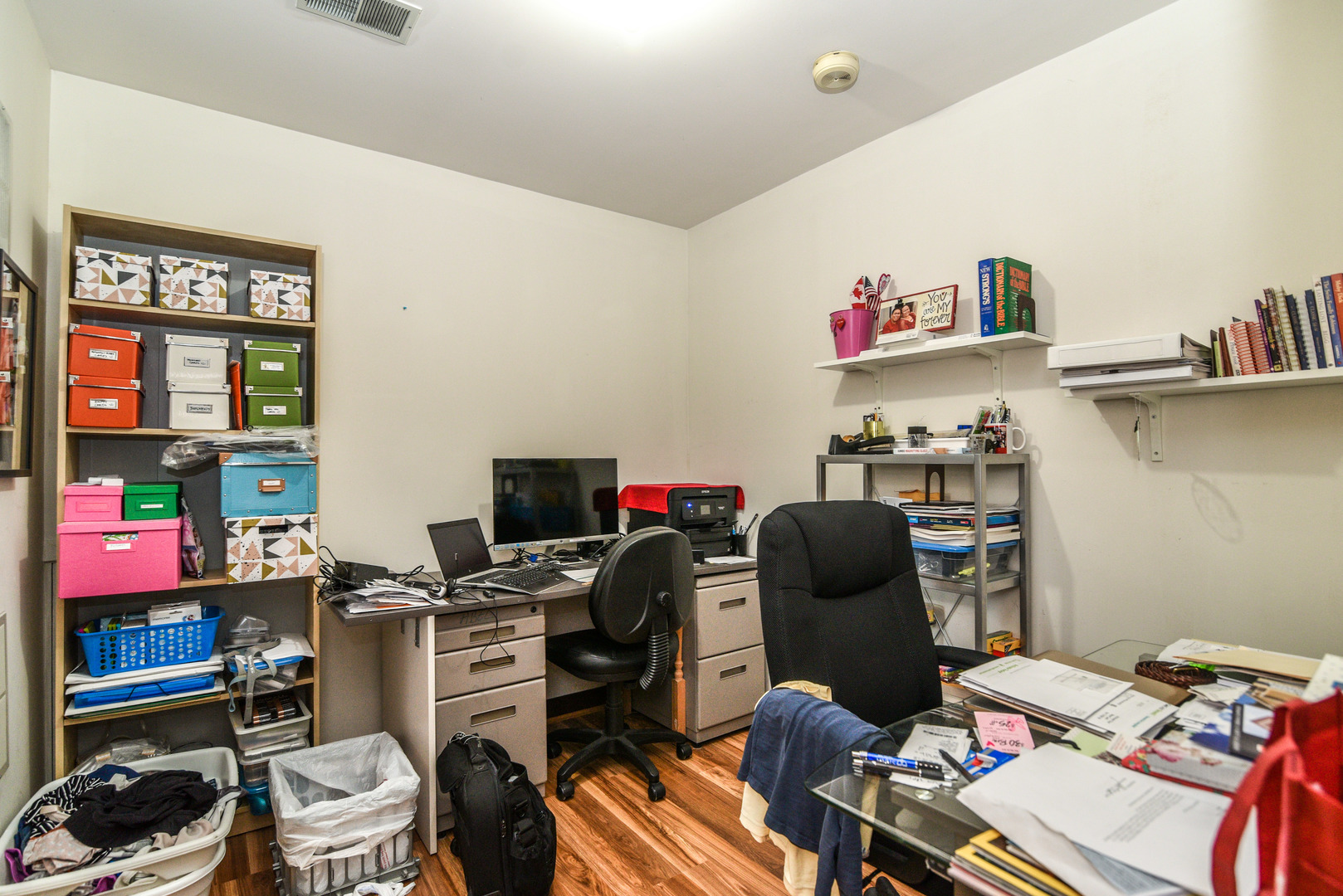 5149 State Road Burbank, IL 60459 - Photo 24 of 36 a view of a workspace with furniture and toys