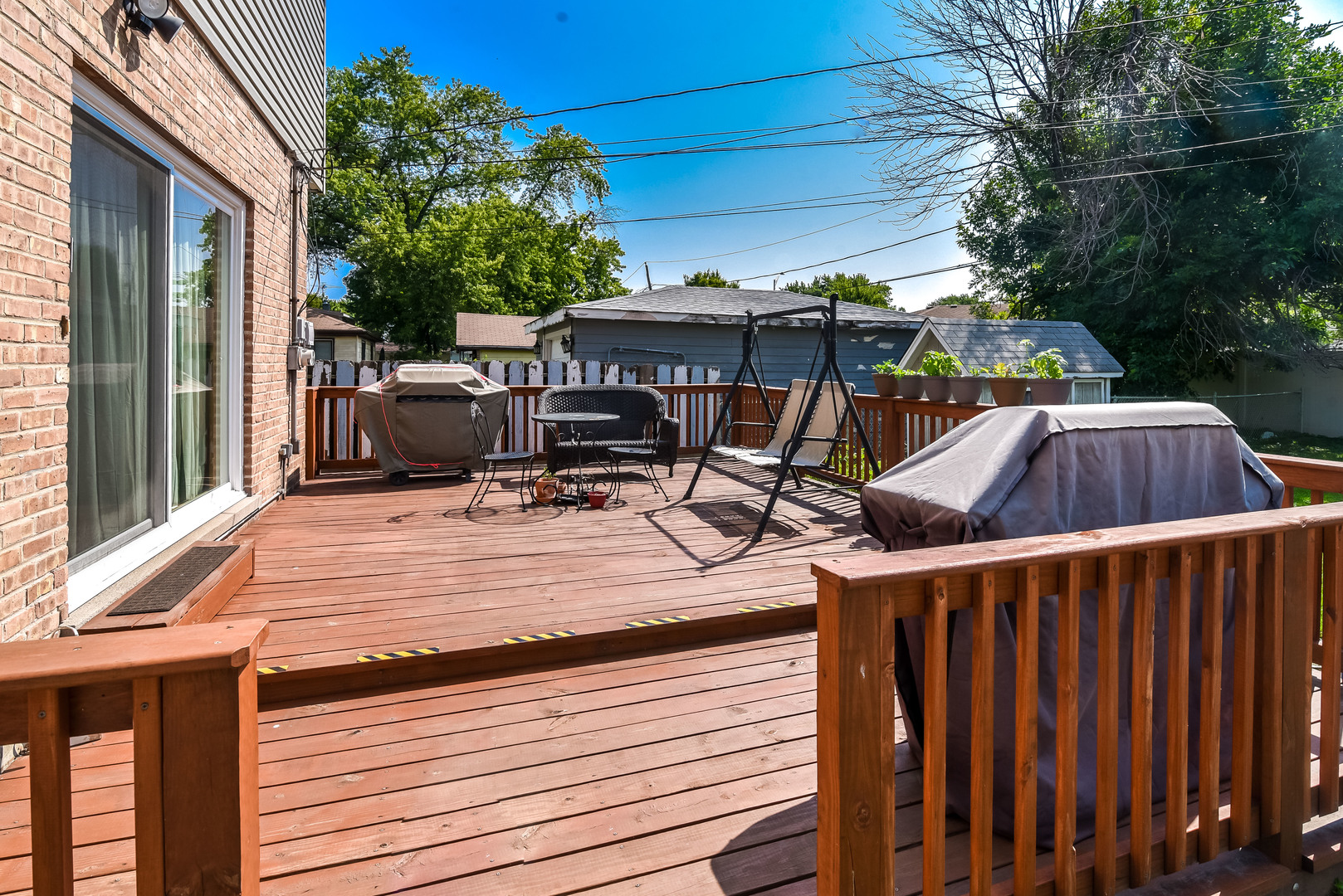 5149 State Road Burbank, IL 60459 - Photo 32 of 36 a view of a roof deck