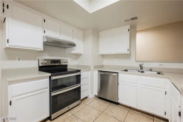 $174,995 | 1635 Justin Circle, Unit 8, Henderson, NV 89011