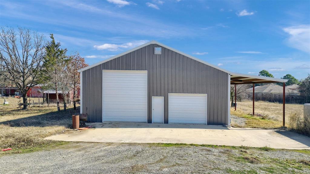 2014-1910 Shannon Road Denison, TX 75020 - Photo 7 of 19 Gallery Image 7