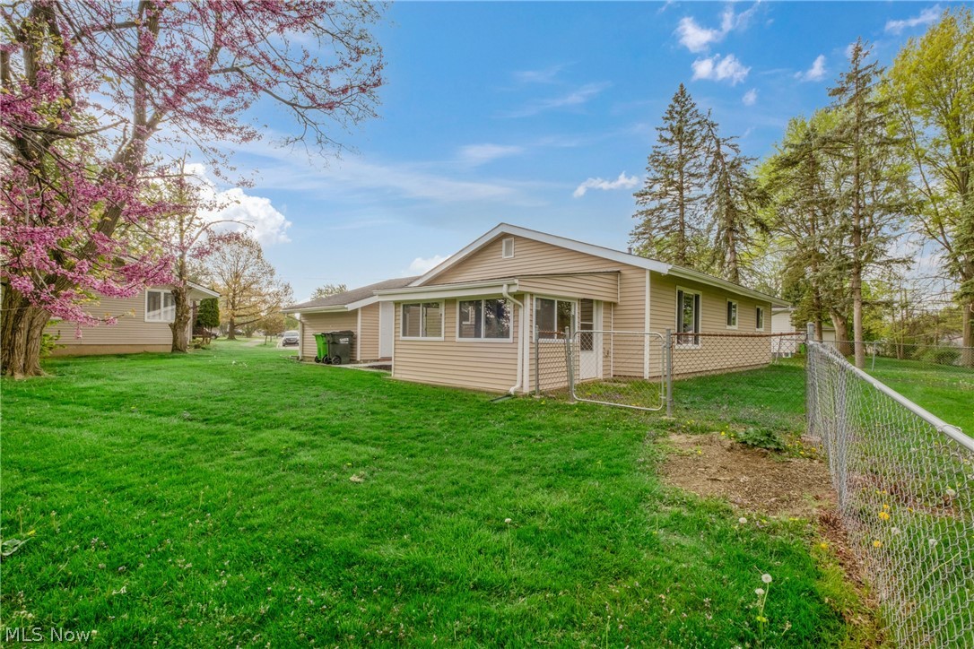 5828 Randy Road Bedford, OH 44146 - Photo 20 of 25