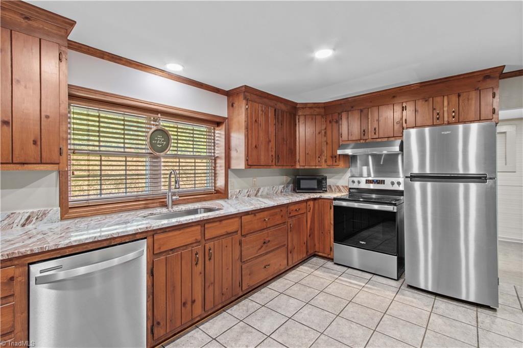 345 Rainey Road Salisbury, NC 28146 - Photo 14 of 46