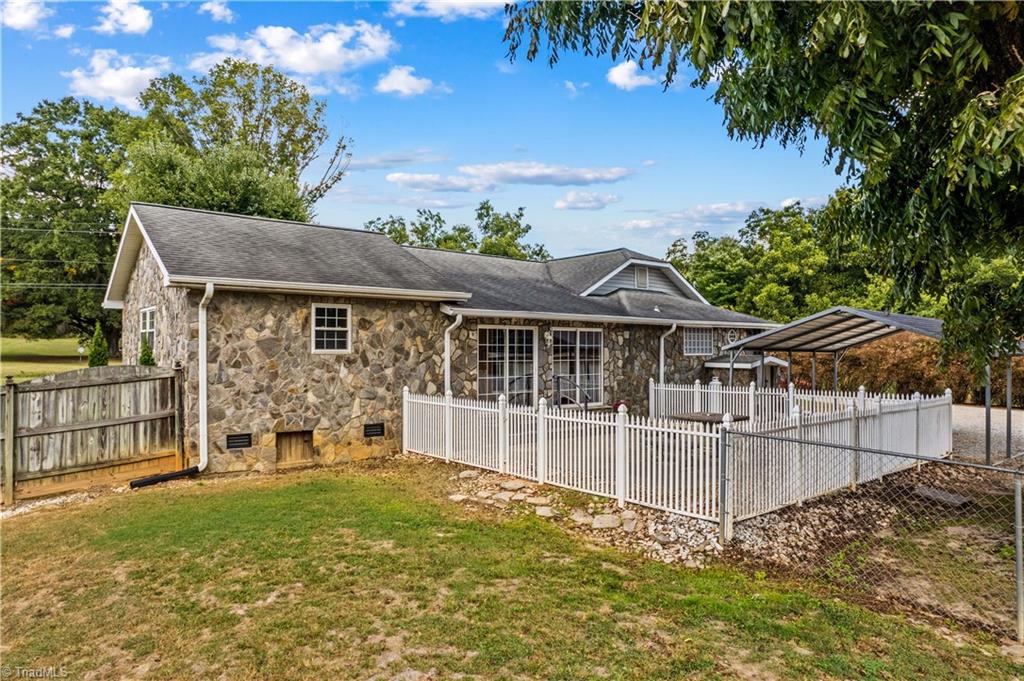 345 Rainey Road Salisbury, NC 28146 - Photo 6 of 46