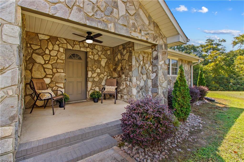 345 Rainey Road Salisbury, NC 28146 - Photo 8 of 46