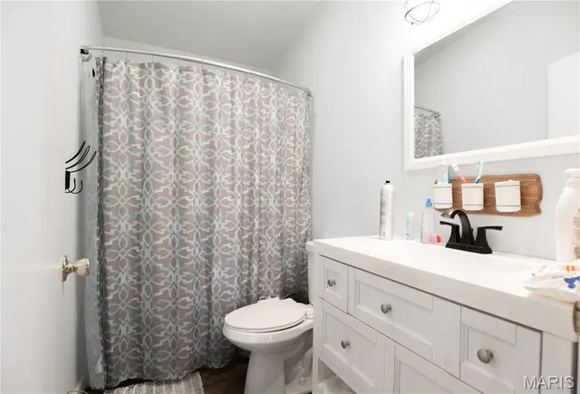 $425,000 | 56 Lueckle Drive, Van Buren, MO 63965